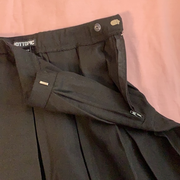 Skirt - Picture 3 of 5